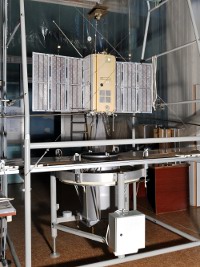 монтаж и сборка МС «ЧИБИС-М» на стапеле сборки в СКБ КП ИКИ РАН